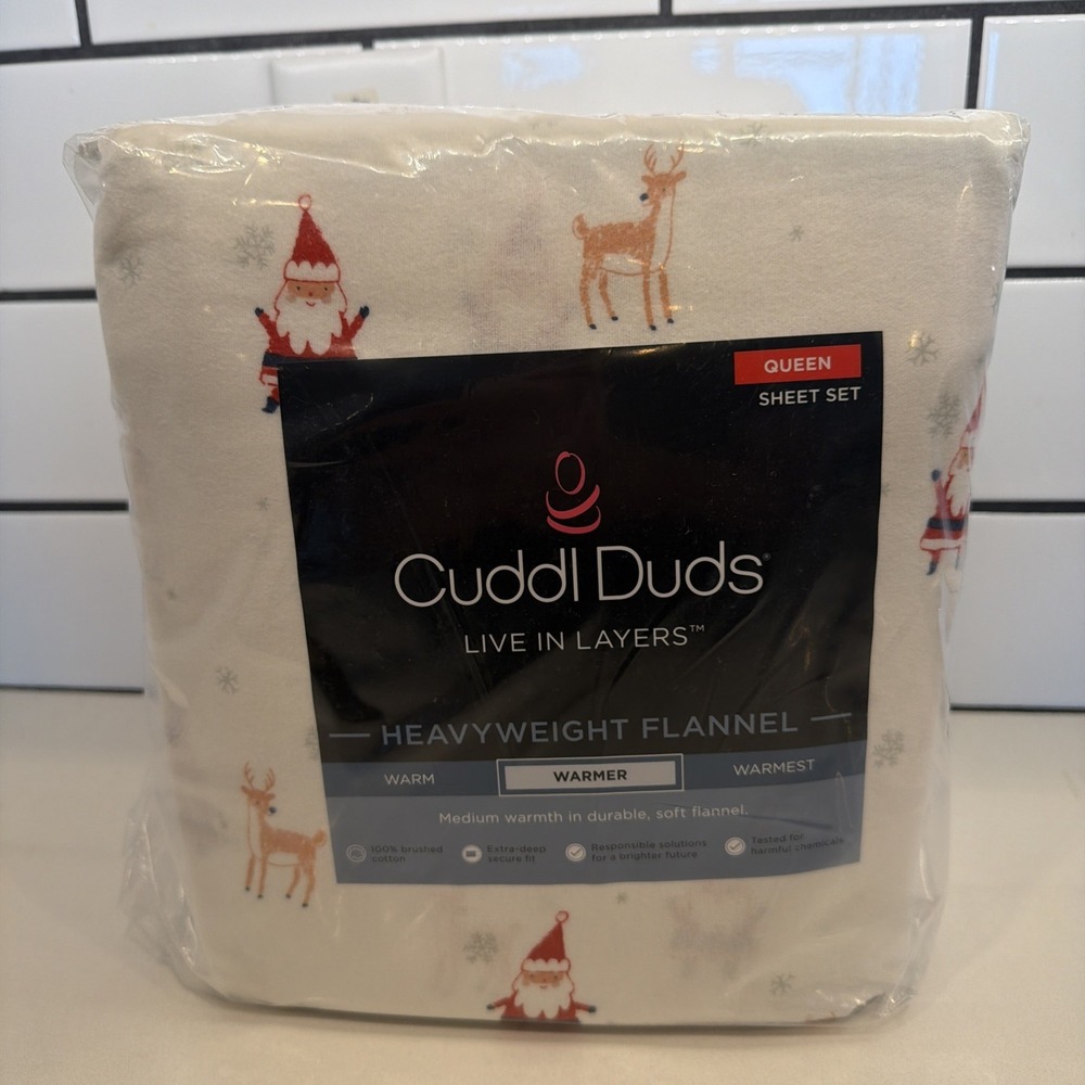 Cuddl Duds Queen Bed Sheet Set Christmas Santa Reindeer Heavyweight Flannel NEW!